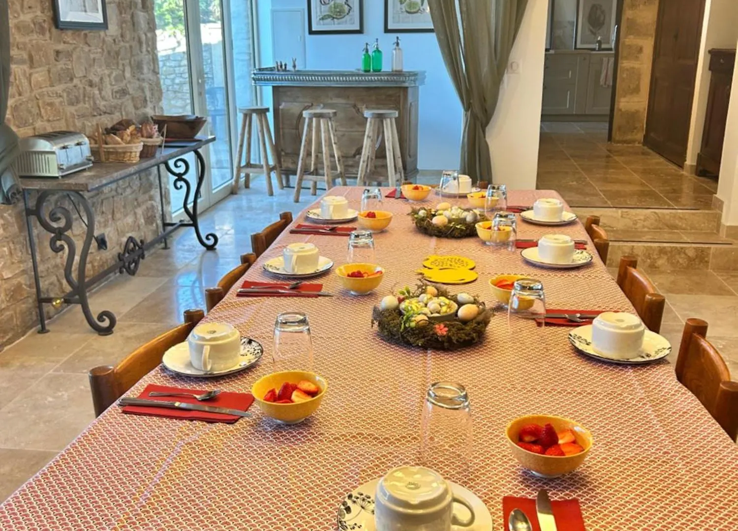 Les Cachots Otel Roussillon en Isere Fransa
